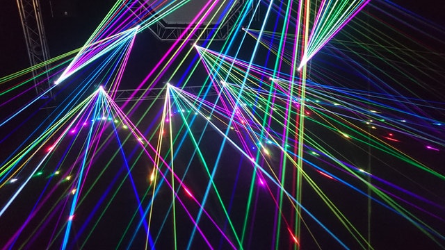 světlené lasery